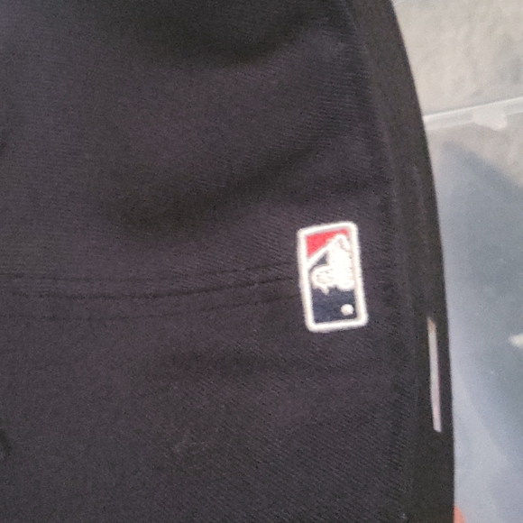 Baseball cap - Picture 3 of 3